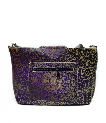 Gold Lines Hand Bags CAN603